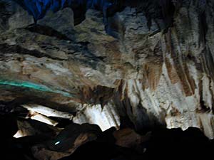 cave tours California foothills