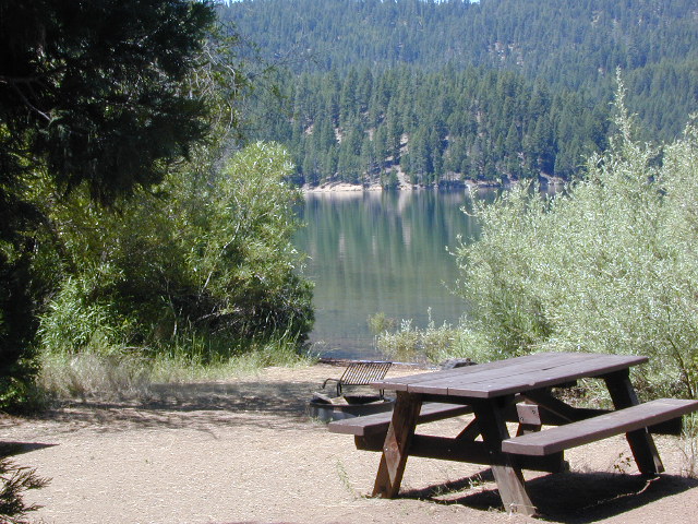 California Camping Lakes